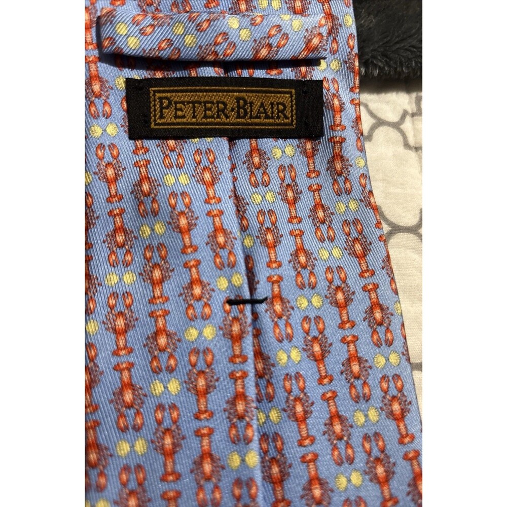 Peter Blair Whimsical Repeating Lobsters 100% Silk Y2K